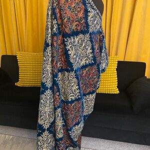 Elegant Multicolor Paisley Women's Wrap